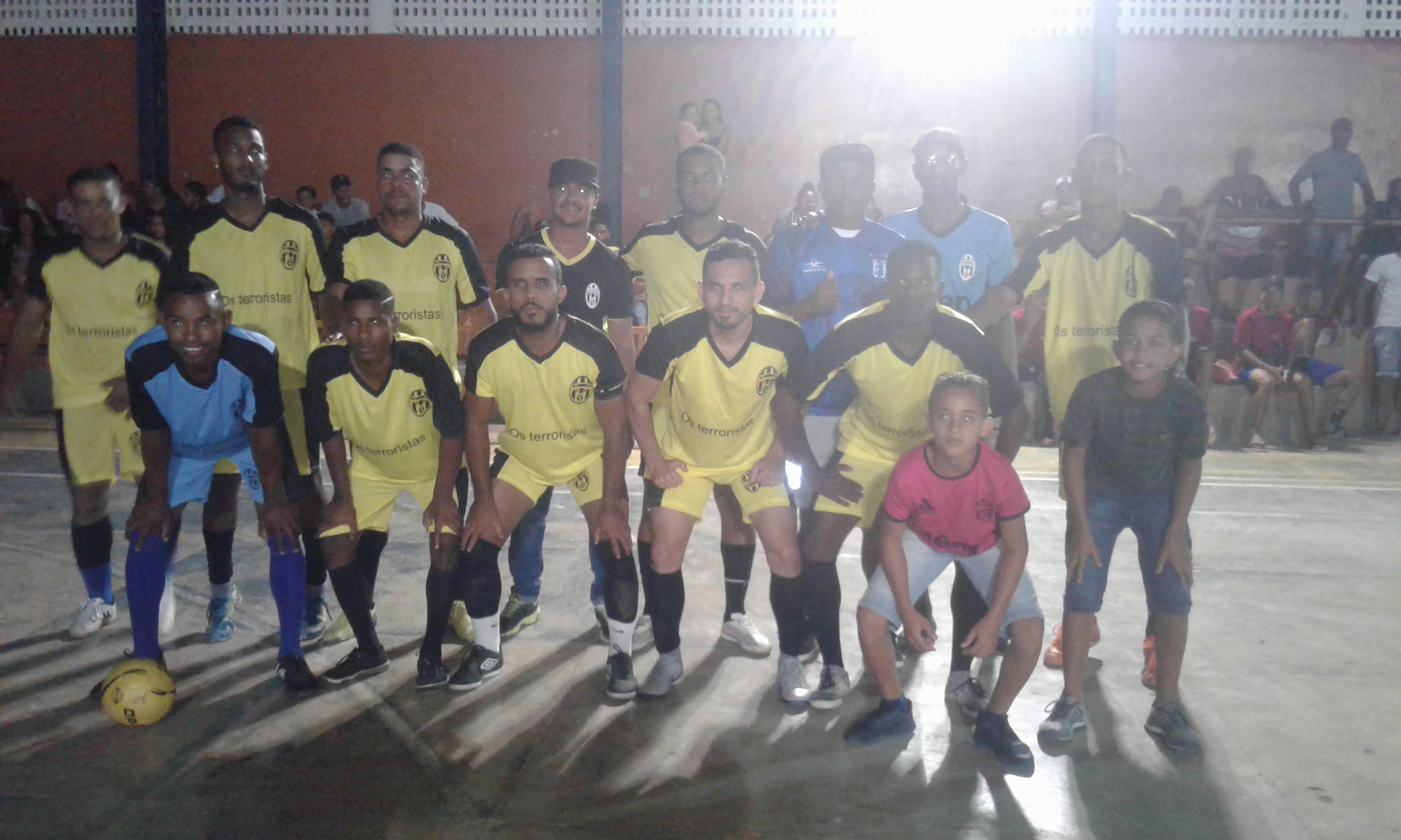 Aconteceu final do torneio de futsal Cleonice Mutumba.
